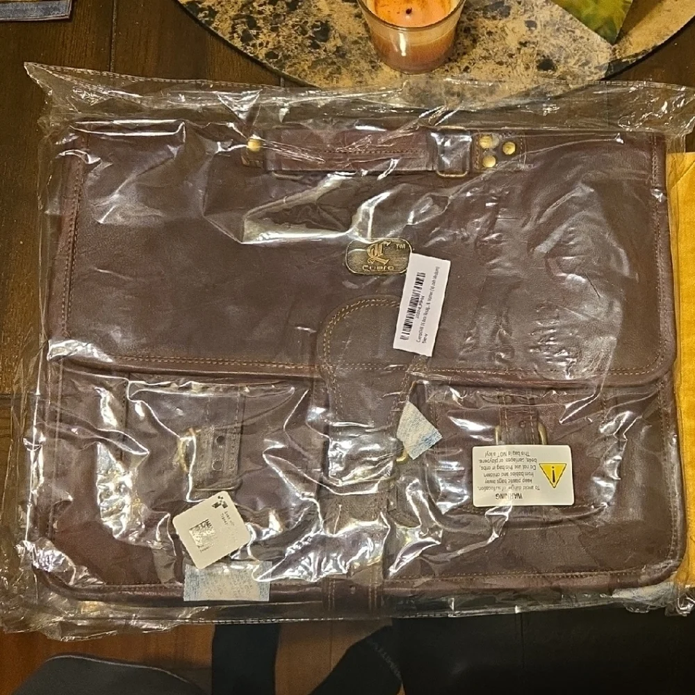 Cuero Brown Leather Briefcase for Men - Picture 3 of 4